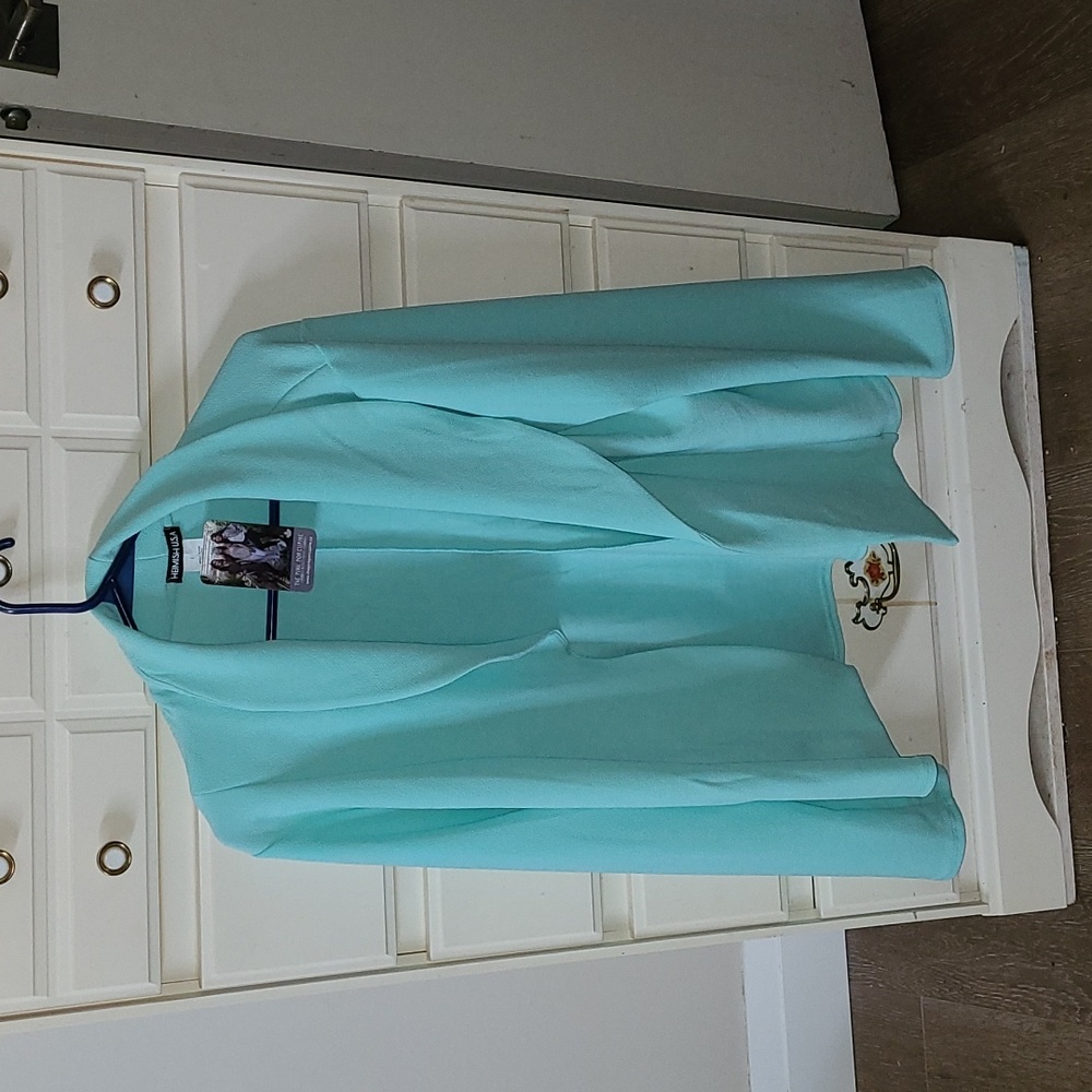 NWT Mint Green Blazer Type Shrug